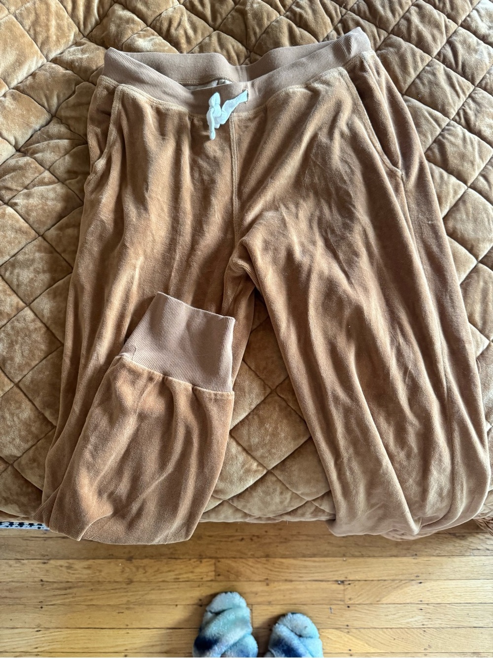 Electric & Rose Beige Pullover with Label